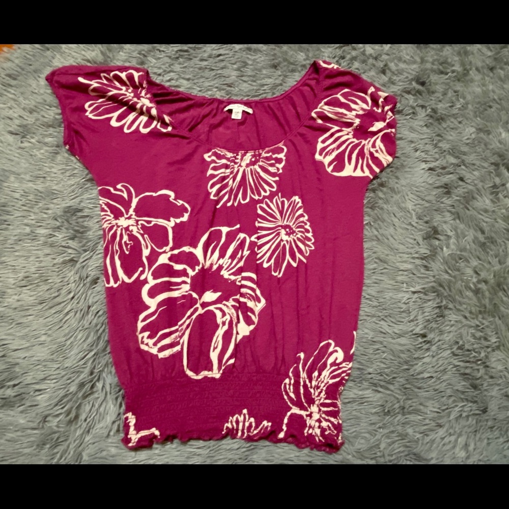 💜American Eagle floral,flirty,ruffled top size S